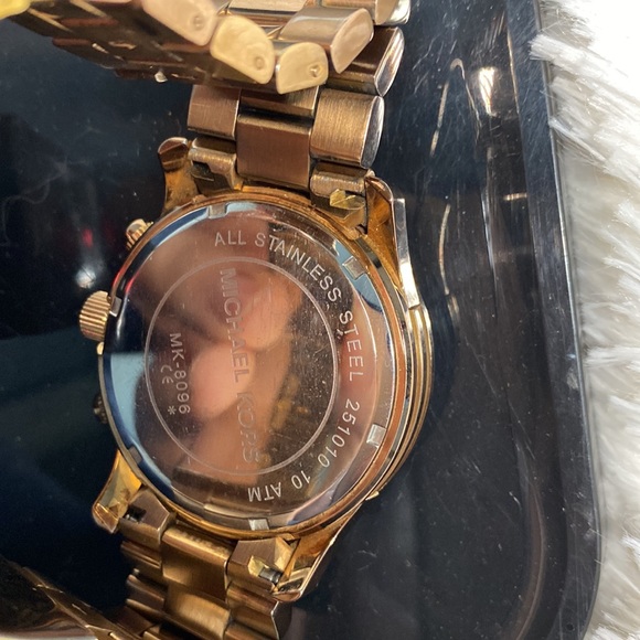 Unisex Michael Kors watch - Picture 5 of 5